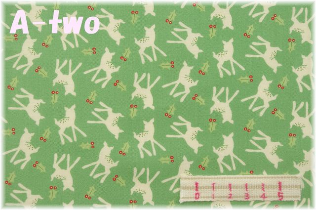 moda　DEER CHRISTMAS　Deer 小　グリーン　31164-14　（約110cm幅×50cm）