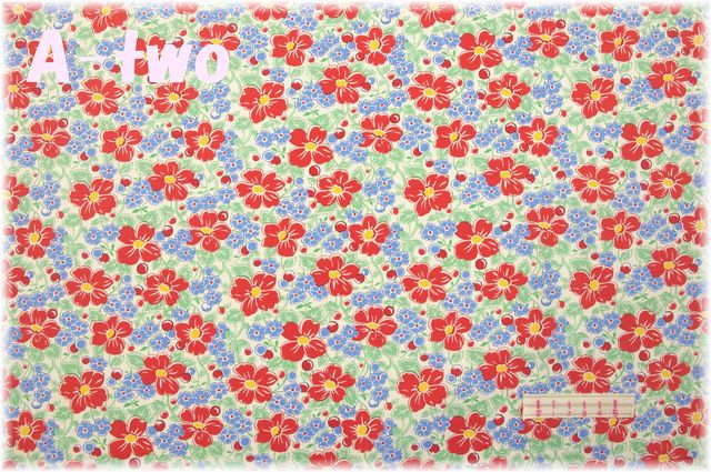 moda　30S PLAYTIME　GARDEN GROWING　RED　33630-11　（約110cm幅×50cm）