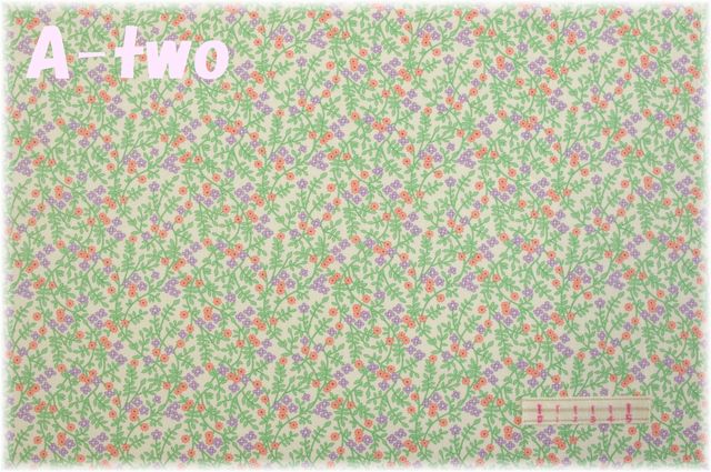 moda　30S PLAYTIME　BLOOMING BLOSSOMS　PASTEL　33633-21　（約110cm幅×50cm）