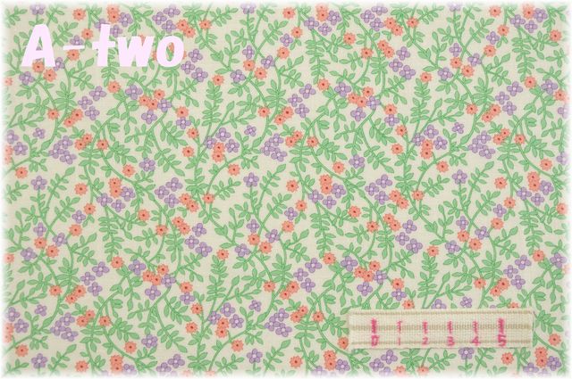 moda　30S PLAYTIME　BLOOMING BLOSSOMS　PASTEL　33633-21　（約110cm幅×50cm）