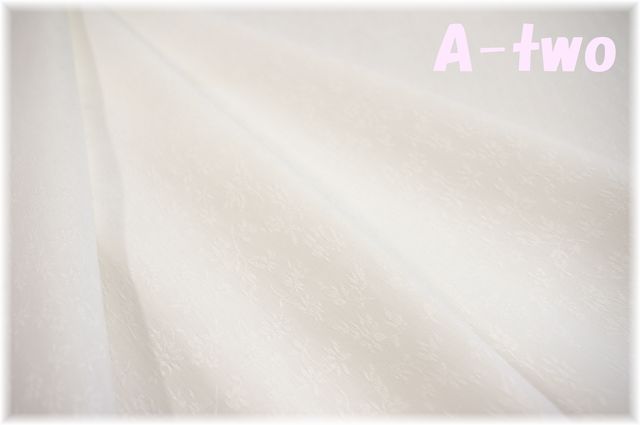 YUWA　ドビー　フラワー　ホワイト　40160　（約110cm幅×50cm）