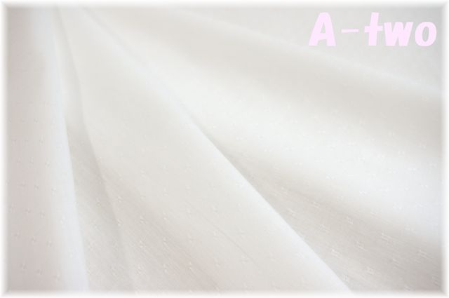 YUWA　ドビー　ドット　ホワイト　4017-2-C　（約110cm幅×50cm）