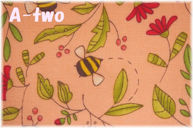 moda　PAINTED MEADOW　Bees　ピンク　48662-15　（約110cm幅×50cm）