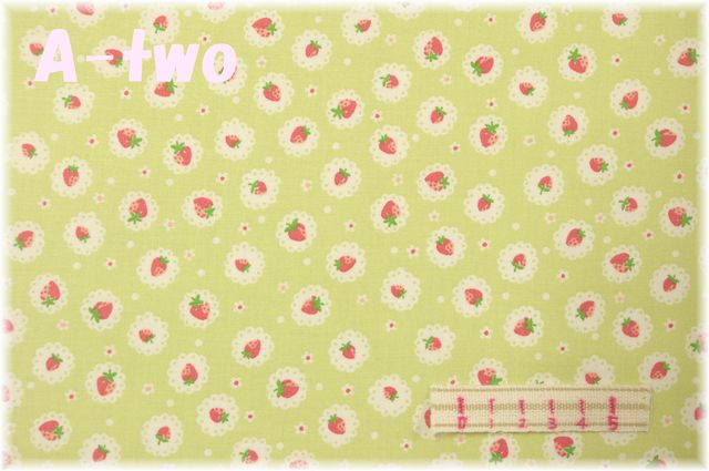 レースストロベリー　グリーン　AT801920-E　（約110cm幅×50cm）