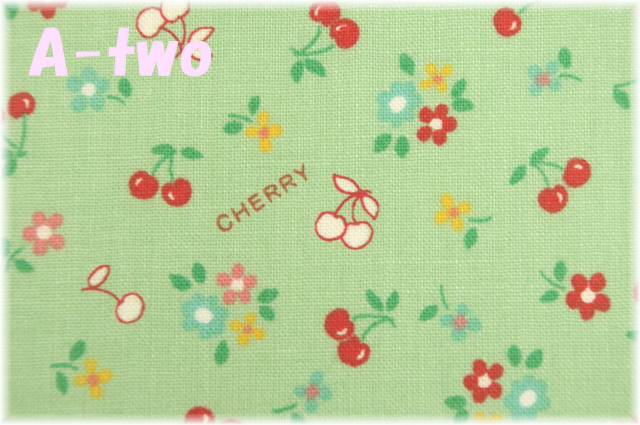 ミニミニチェリー　グリーン　AT826444-B　（約110cm幅×50cm）