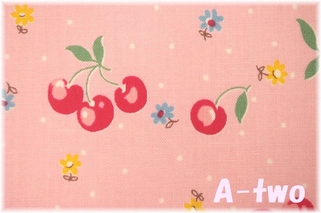 Cherry Bonbon　ピンク　AT829636-C　（約110cm幅×50cm）