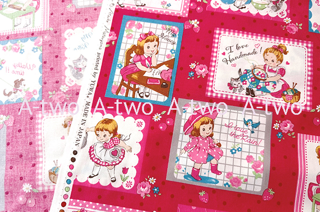 Run Run Girls Card　レッド　AT829830-B　（約110cm幅×50cm）