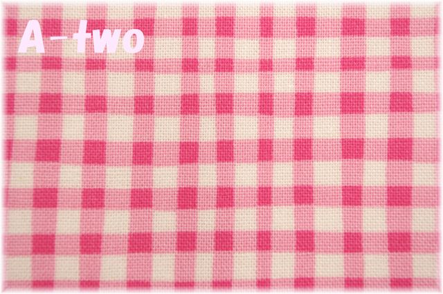 MICAEL MILLER　GINGHAM PLAY　CX7161-PINK　（約110cm幅×50cm）