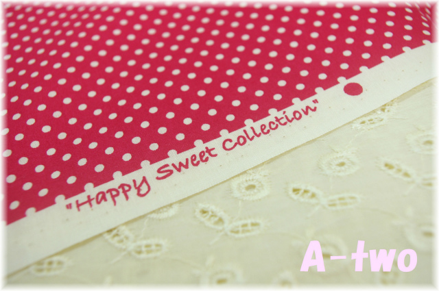 Happy Sweet Collection　ミニドット　レッド　HS1283-15　（約110cm幅×50cm）